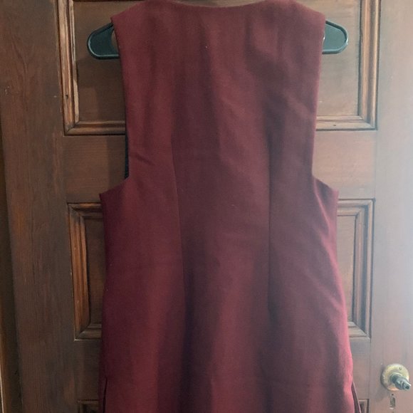 Sleeveless ethnic jacket - Picture 2 of 3